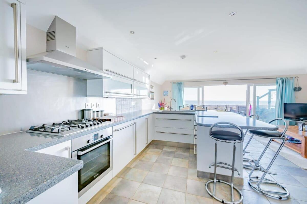 Family Haven By The Waves Direct Beach Access Villa Pevensey Exterior photo