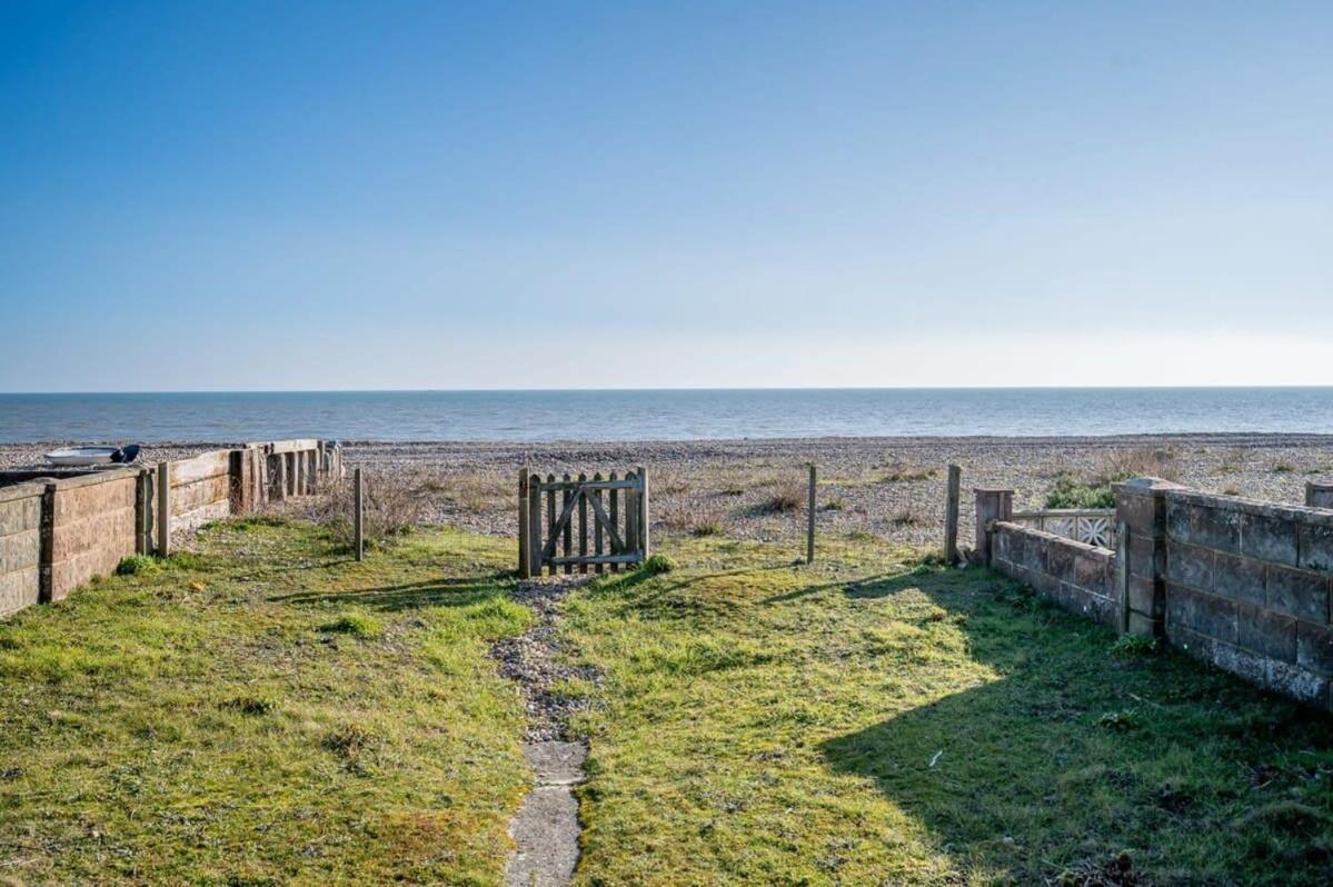Family Haven By The Waves Direct Beach Access Villa Pevensey Exterior photo